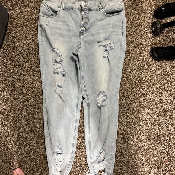 Maurice’s M Jeans - Picture 2 of 4